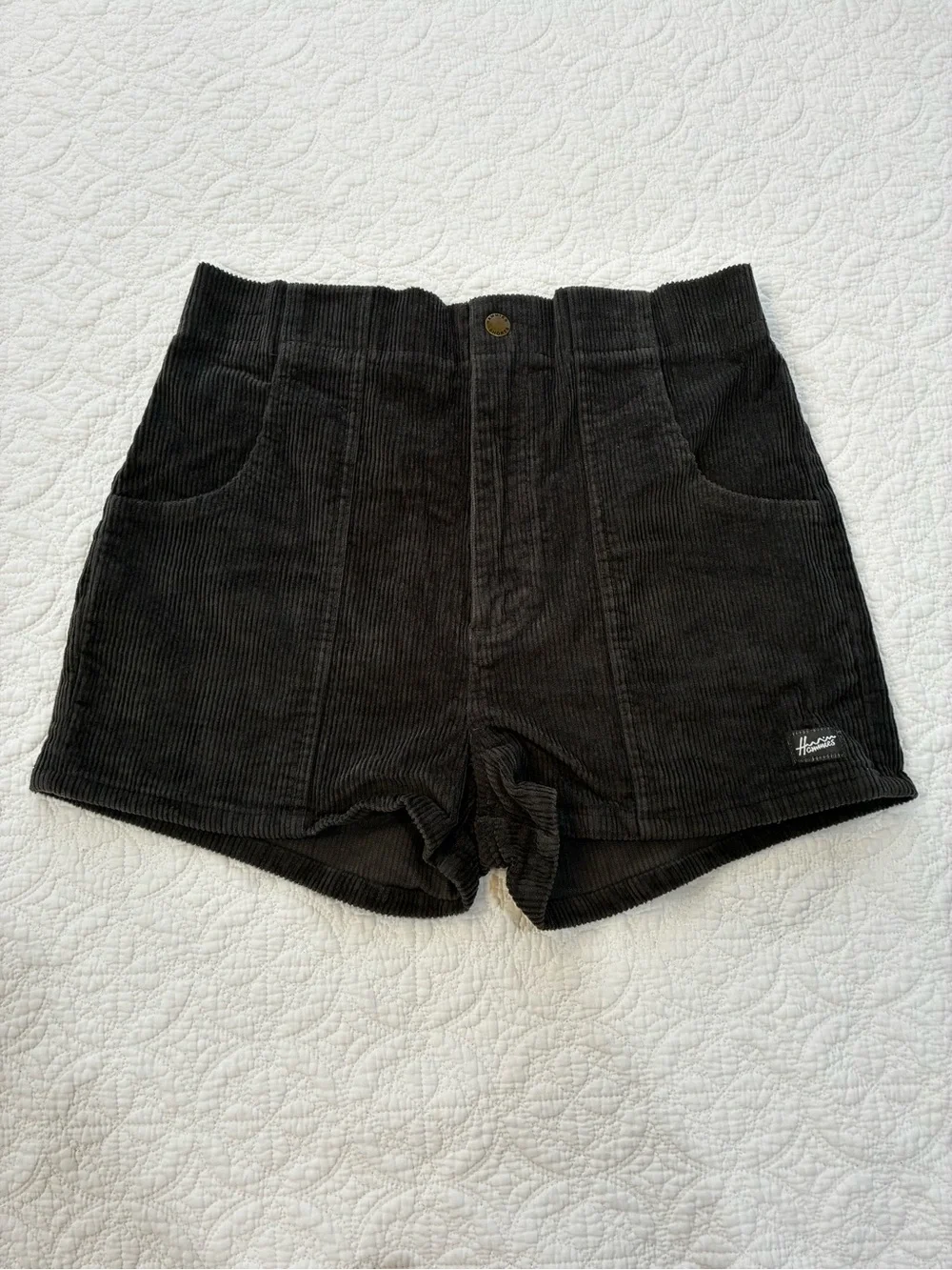 Hammies Corduroy Shorts Women’s 32 Black Charcoal Retro 70s Surf Skate Shorts⁠